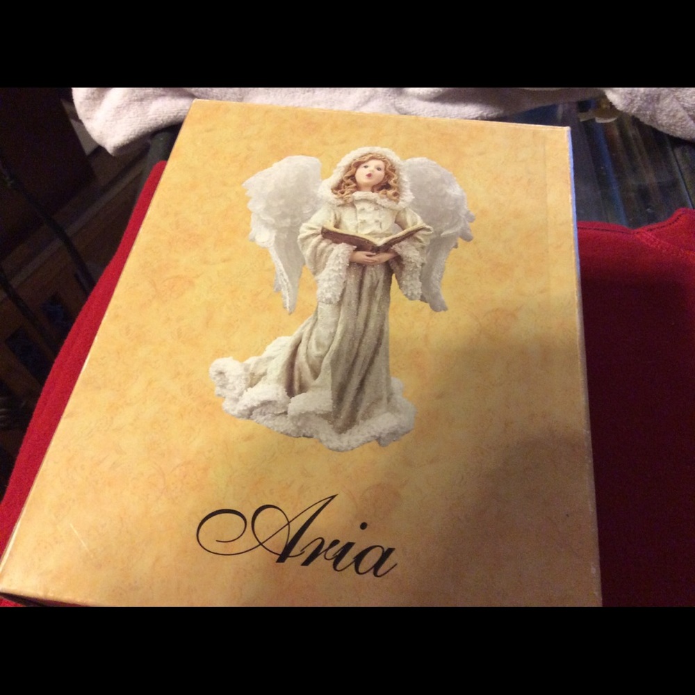 Aria Song of the Holiday Angel